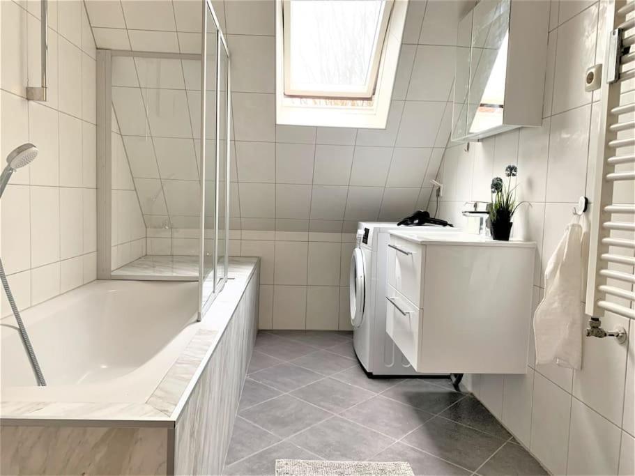 Appartement Uni-Klinikum- Zentrale Lage Von Holsterhausen à Essen Extérieur photo