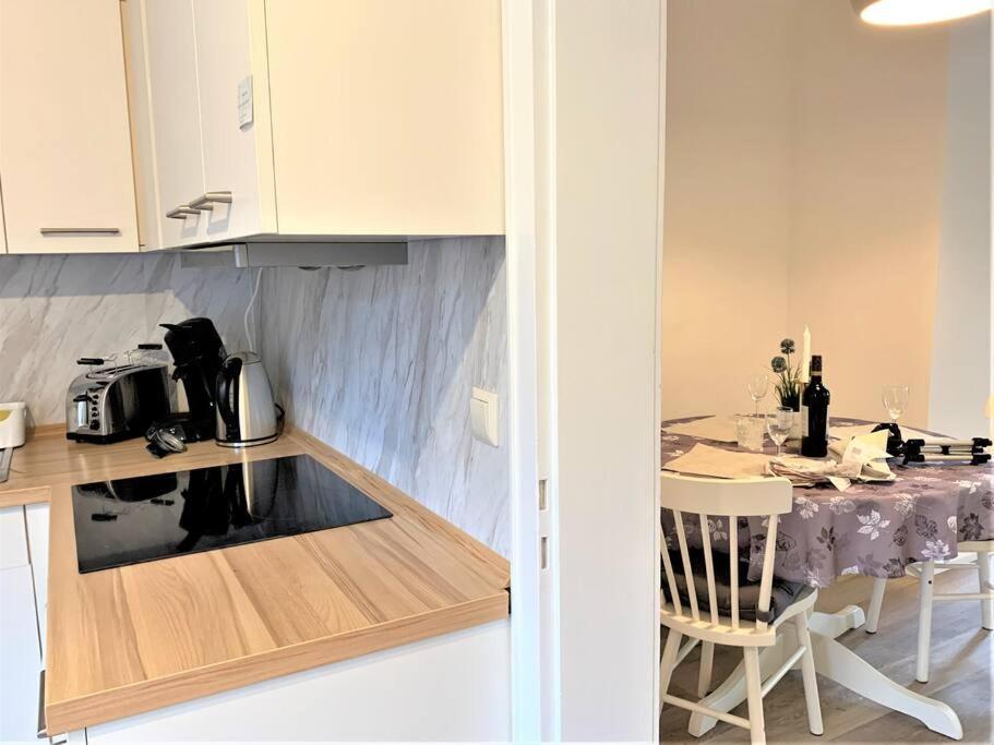 Appartement Uni-Klinikum- Zentrale Lage Von Holsterhausen à Essen Extérieur photo